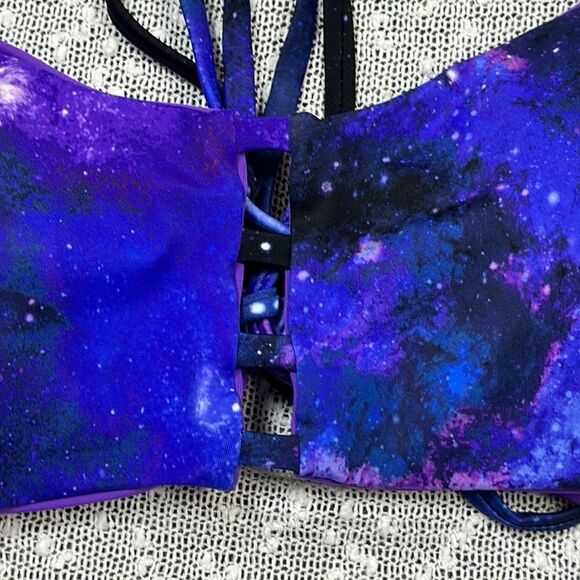 HOT TOPIC Galaxy Purple Lattice Reversible Swim Swimsuit Bikini Large NWT - Picture 6 of 13